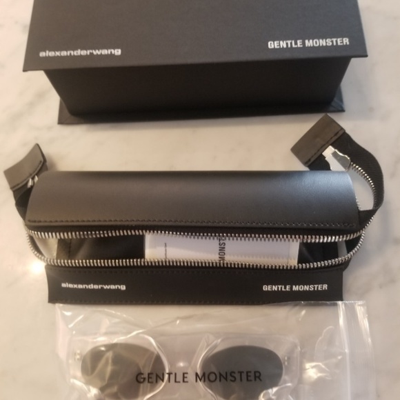 ALEXANDER WANG X GENTLE MONSTER Limited Edition - Picture 4 of 5